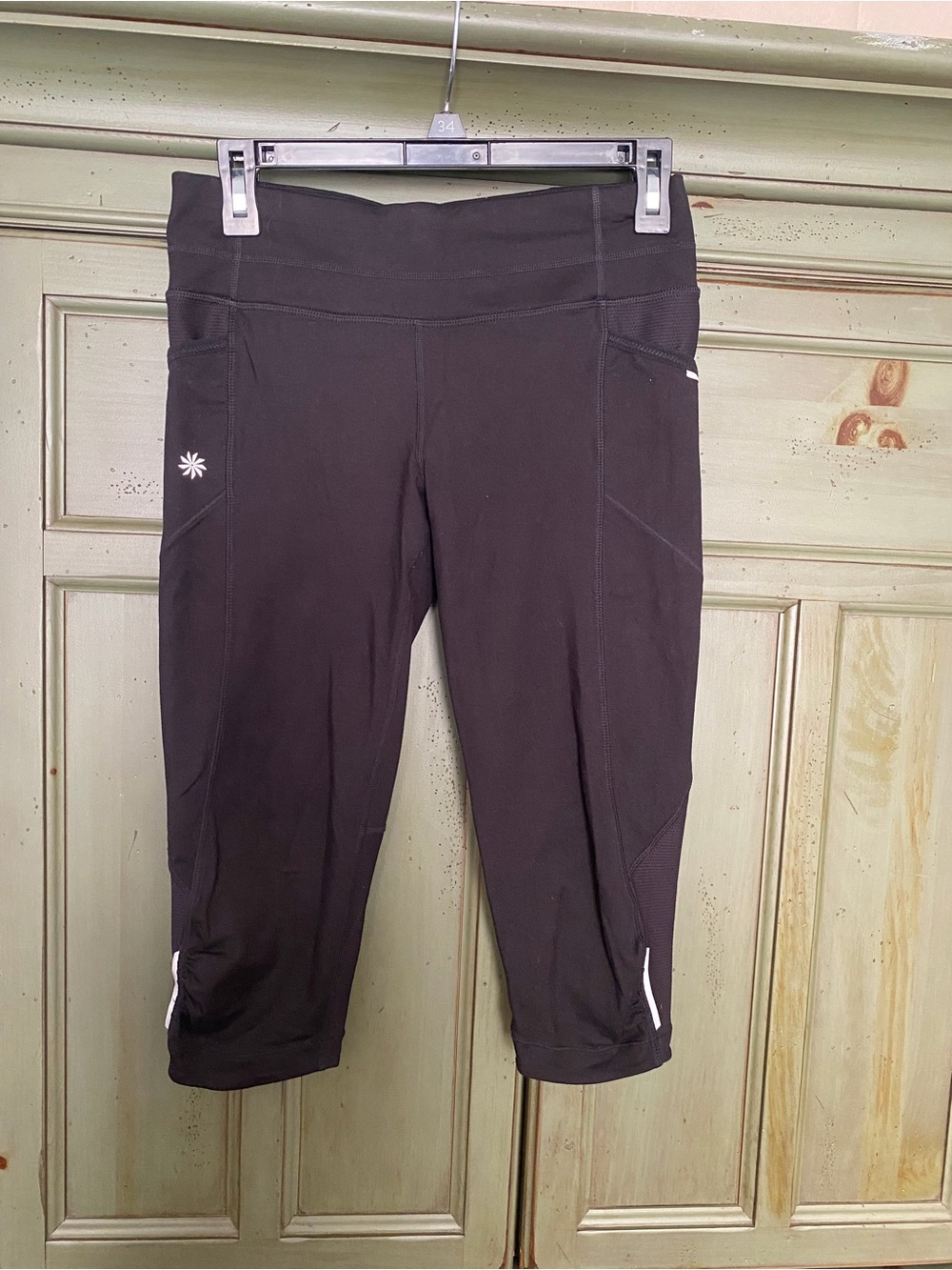Athleta Cropped Pant